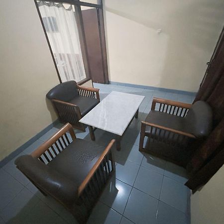 Yaemal Frances Hotel Bandung Bagian luar foto
